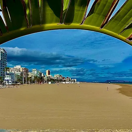 Estupendo Apartamento En El Grao Gandia